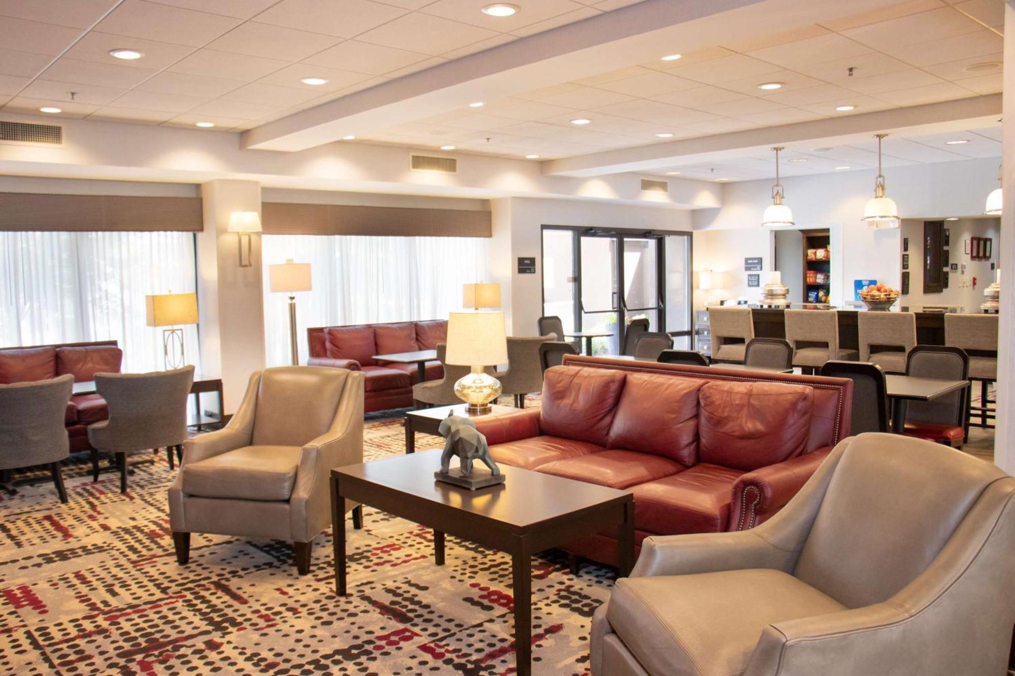 Hampton Inn Tuscaloosa-University Экстерьер фото